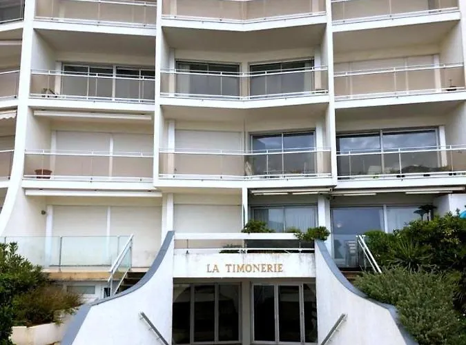 Apartamento Loueurdappart - Studio Terrasse, Acces Direct Plage Benoit